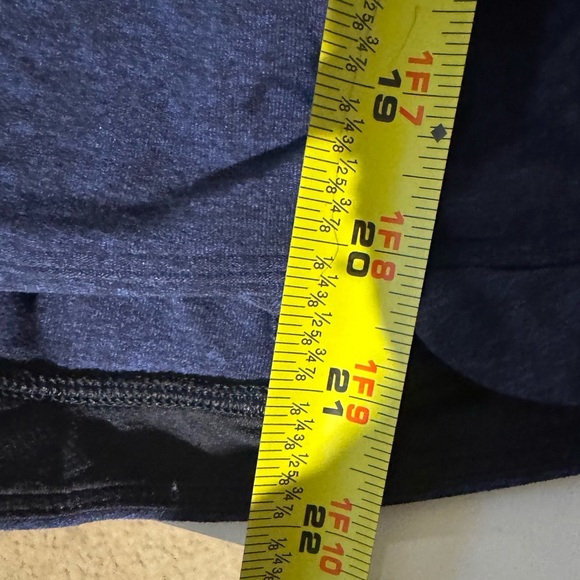 lululemon athletica Heathered Navy Tech Long Sleeve Shirt - Picture 12 of 12